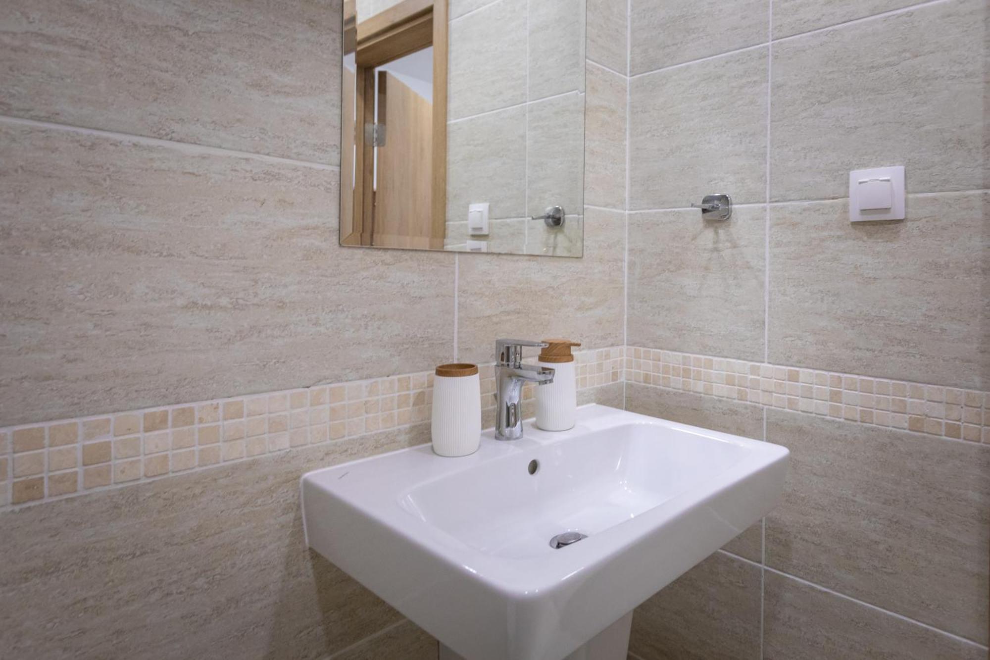 Modern And Bright Apartments Near Center - Free Parking Sofia Exterior foto